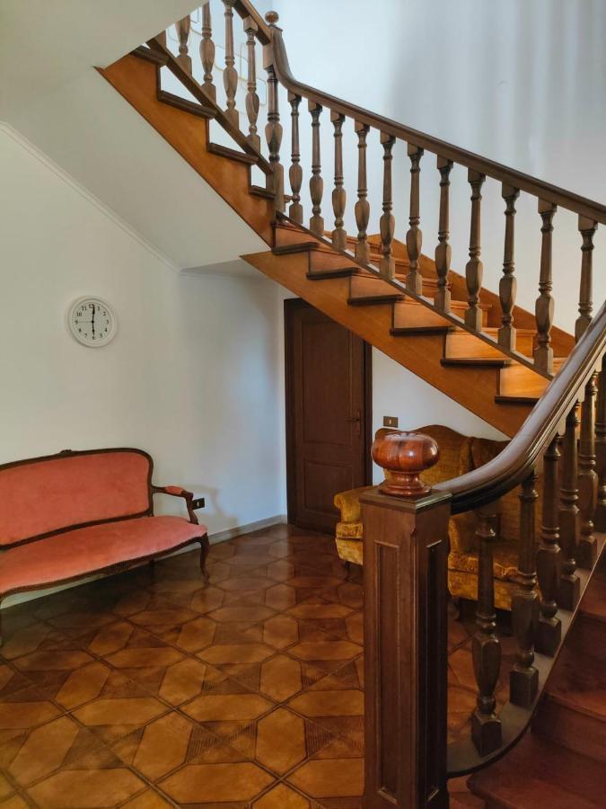 Villa Flora Affittacamere Luni Extérieur photo